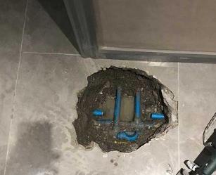 宁蒗阳台漏水维修公司分享下暖气管道漏水的原因有哪些